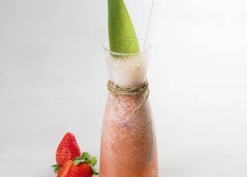 Smoothie 'Melon with strawberry'